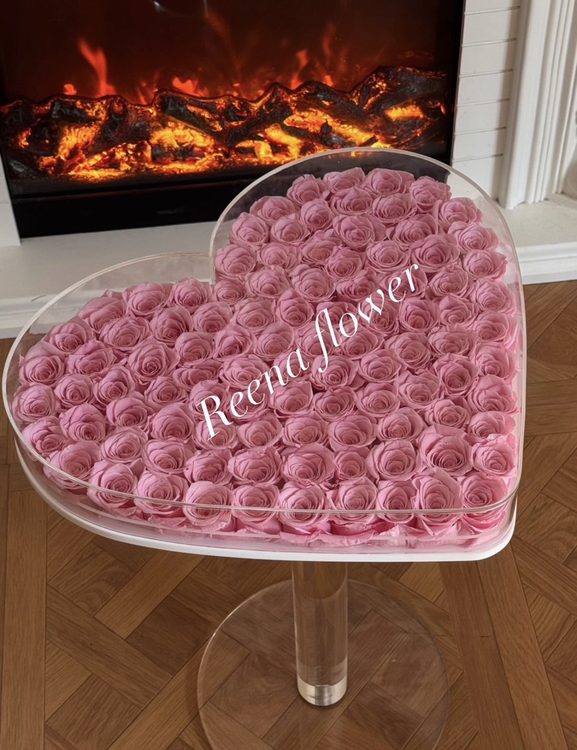 Reena Flower 心形玫瑰花盒